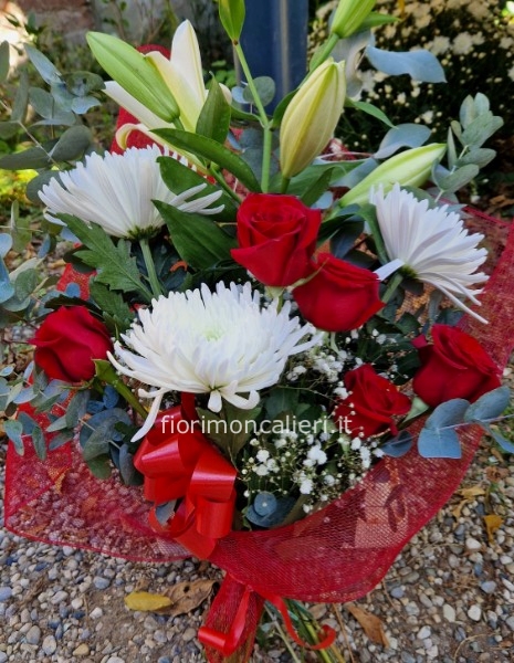 Spyder bianchi lillium  e rose rosse 