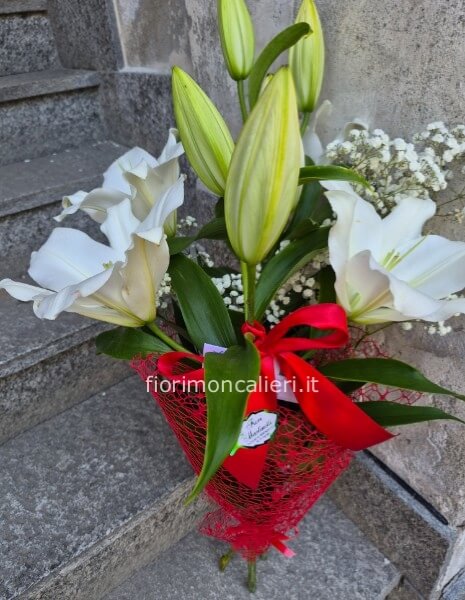 Bouquet gigli bianchi